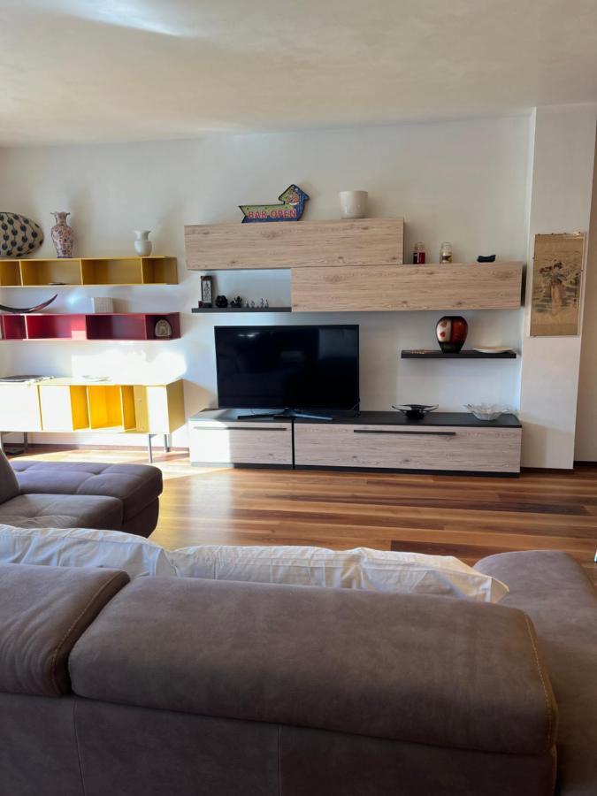 Ca Torre Apartment เมสเตร ภายนอก รูปภาพ